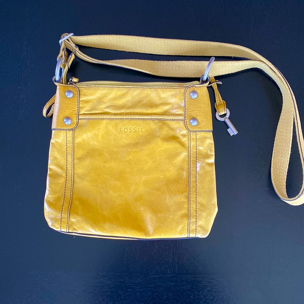 Fossil crossbody new condition